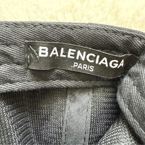 Balenciaga Black Cap with White and Red Embroidery main image 5